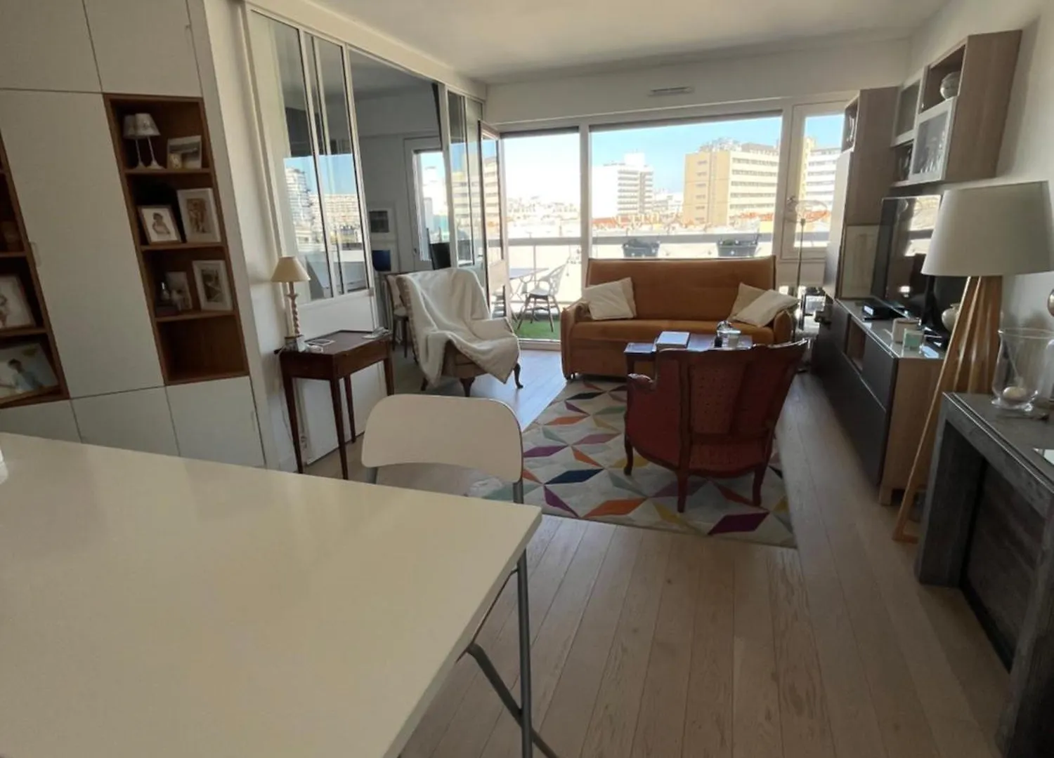4-Bed Apartment Paris 12 France