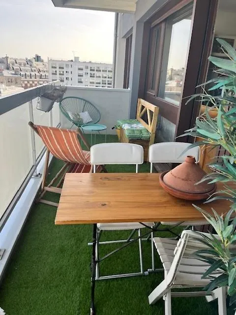 4-Bed Apartment Paris 12